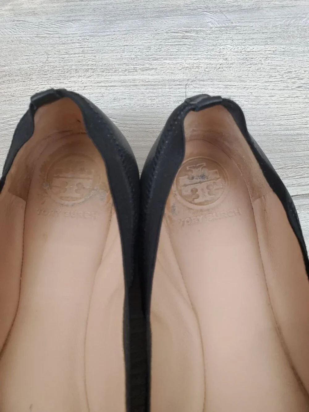Tory Burch Caroline 2 ballet flats in black; size 11M